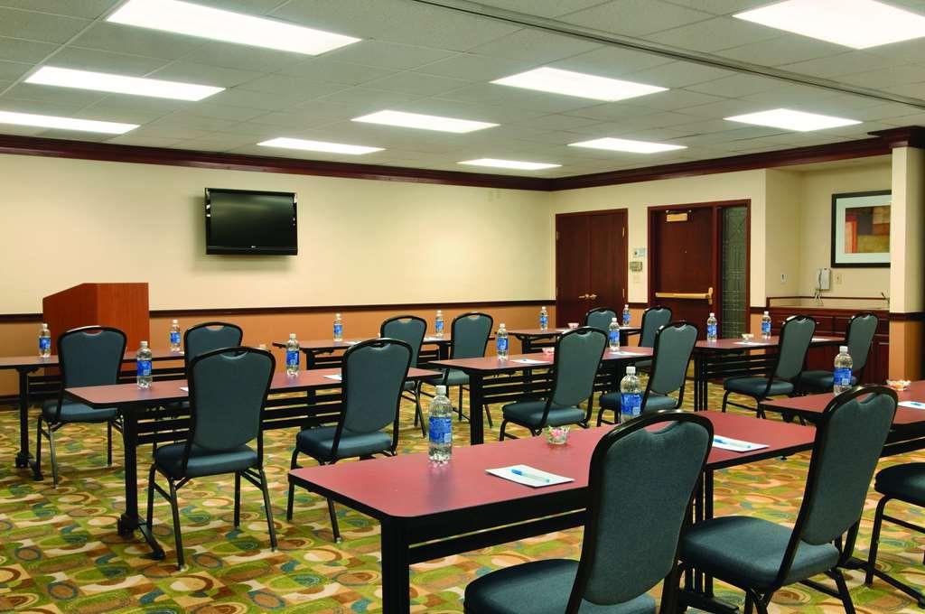 Hyatt House Boston Waltham Hotel Fasilitas foto